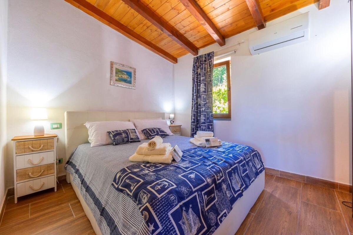 La Casa Fra Gli Ulivi Luxury Apartments With Pool Near Cinque Terre And Tuscany Monte Marcello Exterior foto